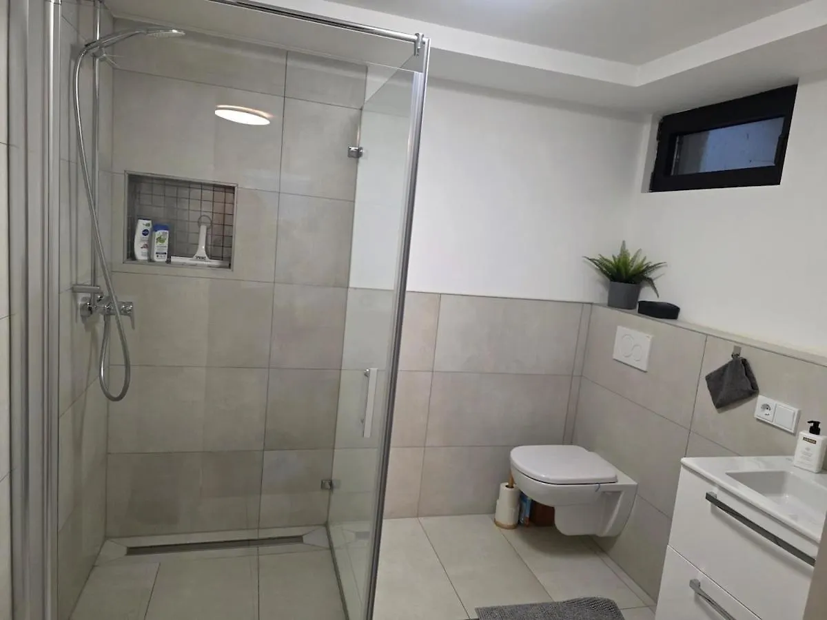 Moderne Wohnung Im Norden Von Koeln Διαμέρισμα Κολωνία