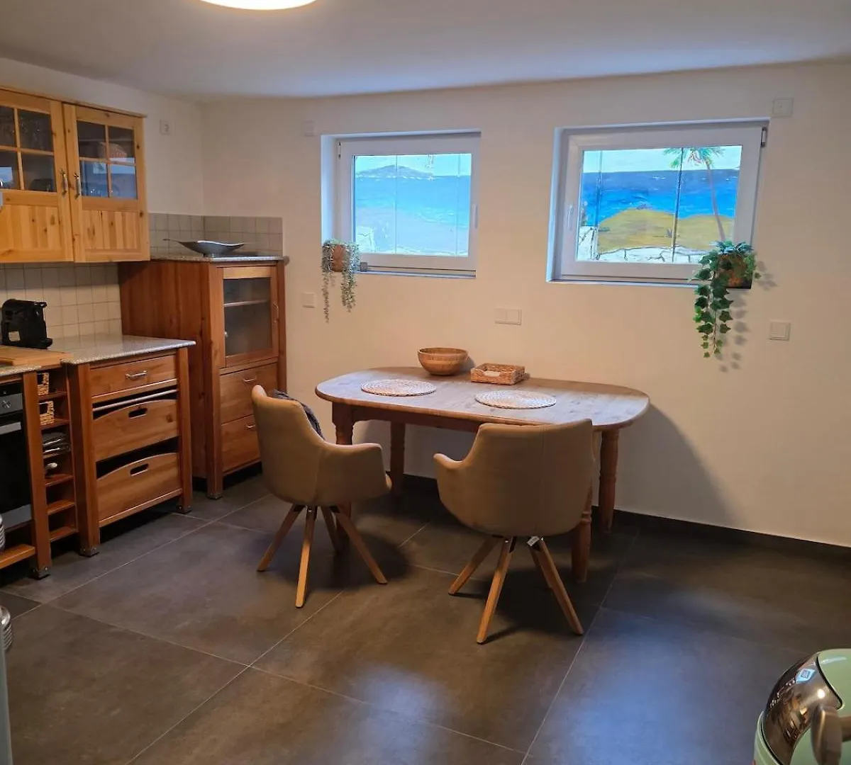 Επικοινωνία με το Moderne Wohnung Im Norden Von Koeln